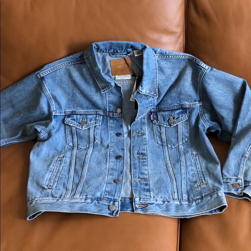 NWT Levi’s Dad Trucker Jacket